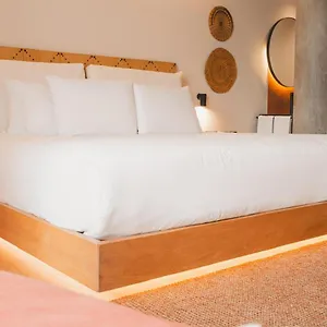 Topa House Medellin